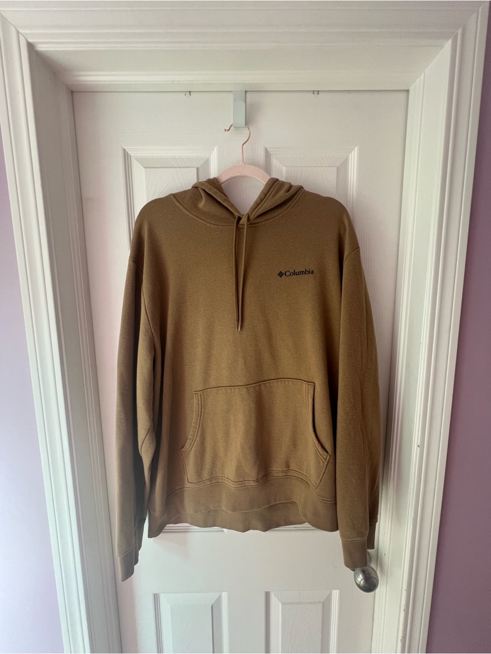 Columbia Men's Tan/Brown Hoodie with Kangaroo Pocket
